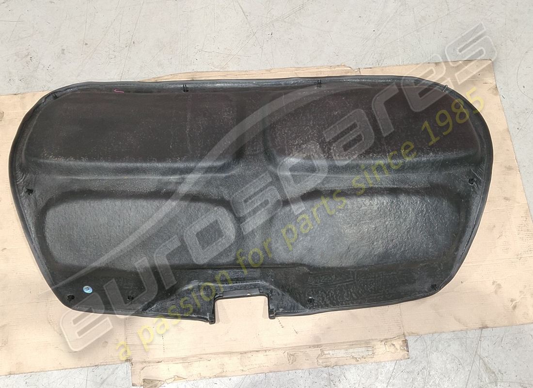ferrari tapis de capot de coffre utilisé noir. numéro de pièce 63757890 (2)