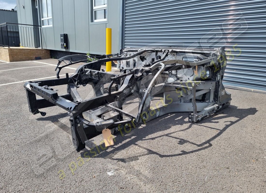 utilisé eurospares châssis avant complet. numéro de pièce eap1427682 (2)