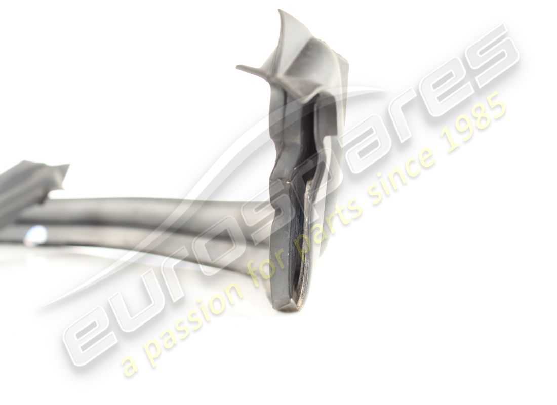 ferrari joint de plateau sous-glace utilisé. numéro de pièce 088973300 (3)