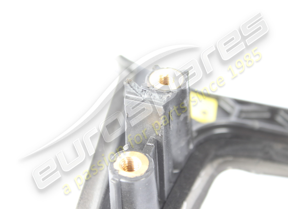 coupe-vent lamborghini endommagé. numéro de pièce 4t7817029b (4)