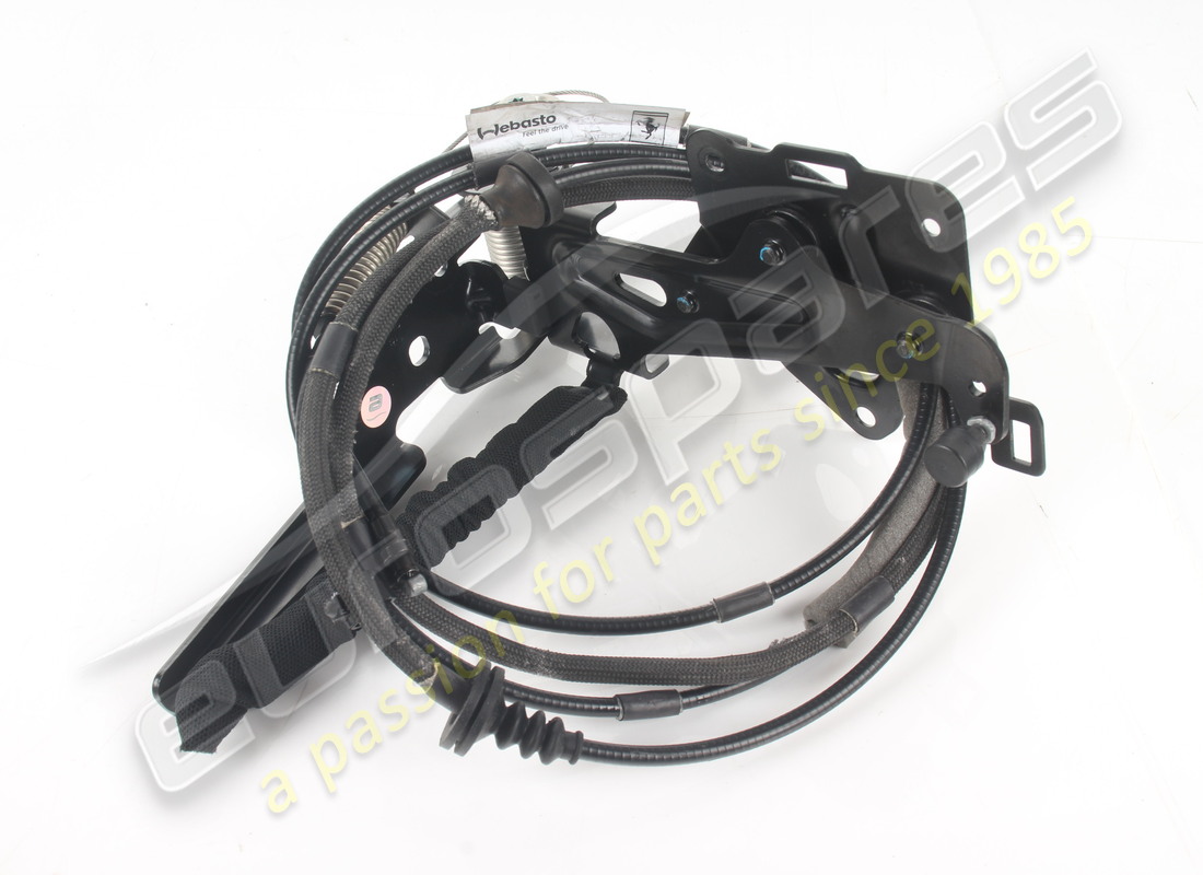 VOLET DROIT COMPLET D'OCCASION Ferrari. NUMÉRO DE PIÈCE 801216 (1) VOLET DROIT COMPLET D'OCCASION Ferrari. NUMÉRO DE PIÈCE 801216 (1)