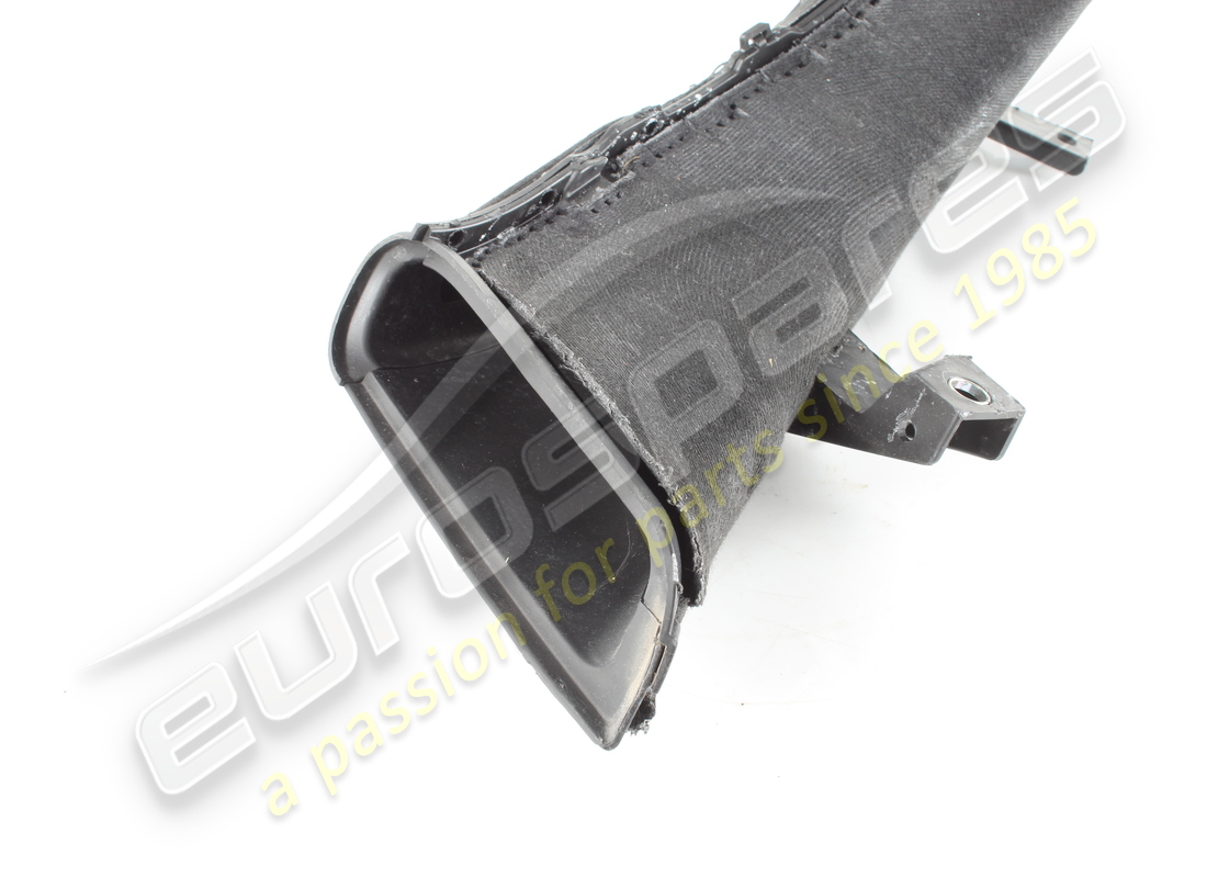 CONDUIT DE FILTRE À AIR DROIT COMPLET D'OCCASION FERRARI. NUMÉRO DE PIÈCE 793366 (3) conduit de filtre à air droit complet d'occasion ferrari. numéro de pièce 793366 (3)