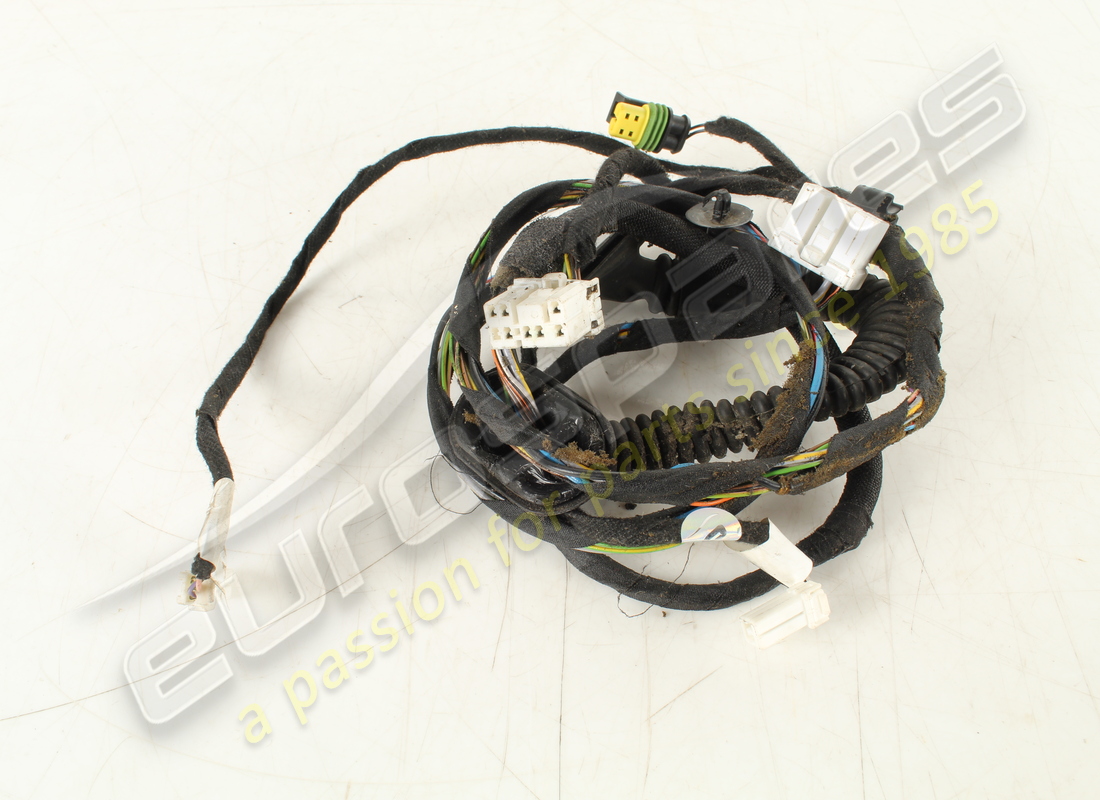 câble de capot de coffre d'occasion maserati. numéro de pièce 231400 (1)