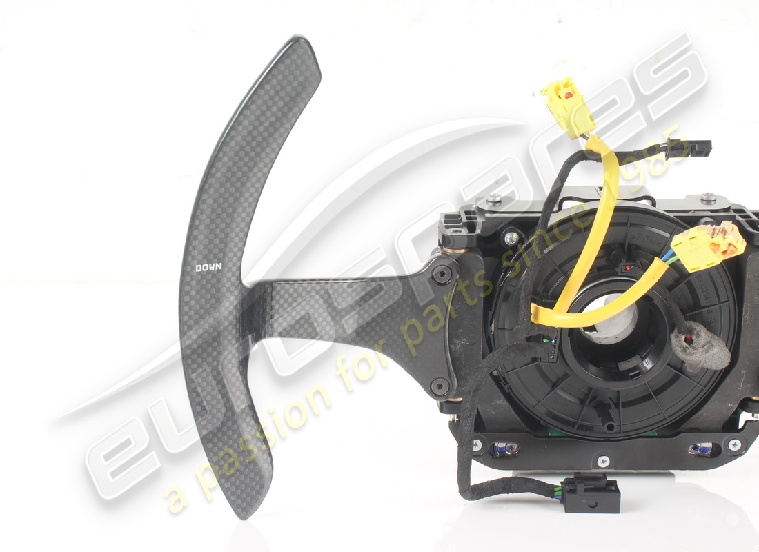 ENSEMBLE DE COMMANDE DE BOÎTE DE VITESSES MAGNÉTIQUE EN CARBONE FERRARI D'OCCASION (BRILLANT). RÉFÉRENCE 817753 (2) ensemble de commande de boîte de vitesses magnétique en carbone ferrari d'occasion (brillant). référence 817753 (2)