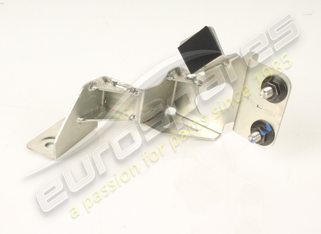 UTILISÉ LE SUPPORT FERRARI. NUMÉRO DE PIÈCE 864176 (2) utilisé le support ferrari. numéro de pièce 864176 (2)