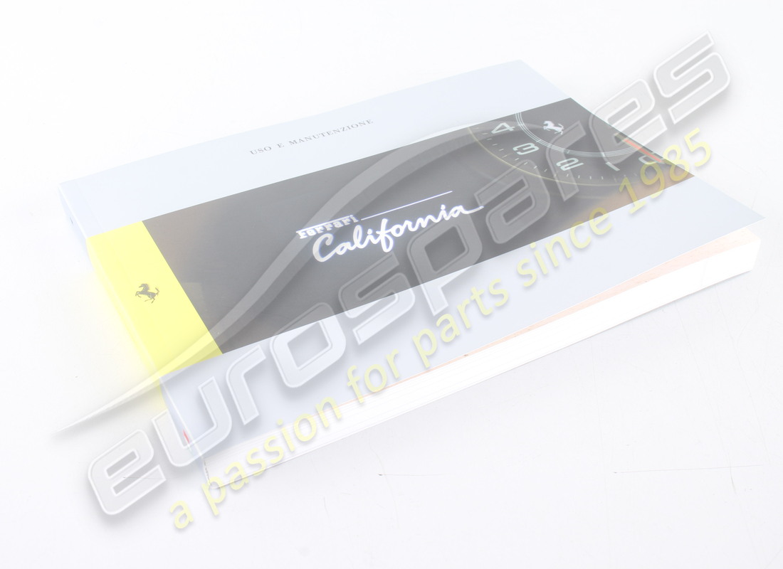 nouveau livre d'instructions ferrari. numéro de pièce 82109600 (1)