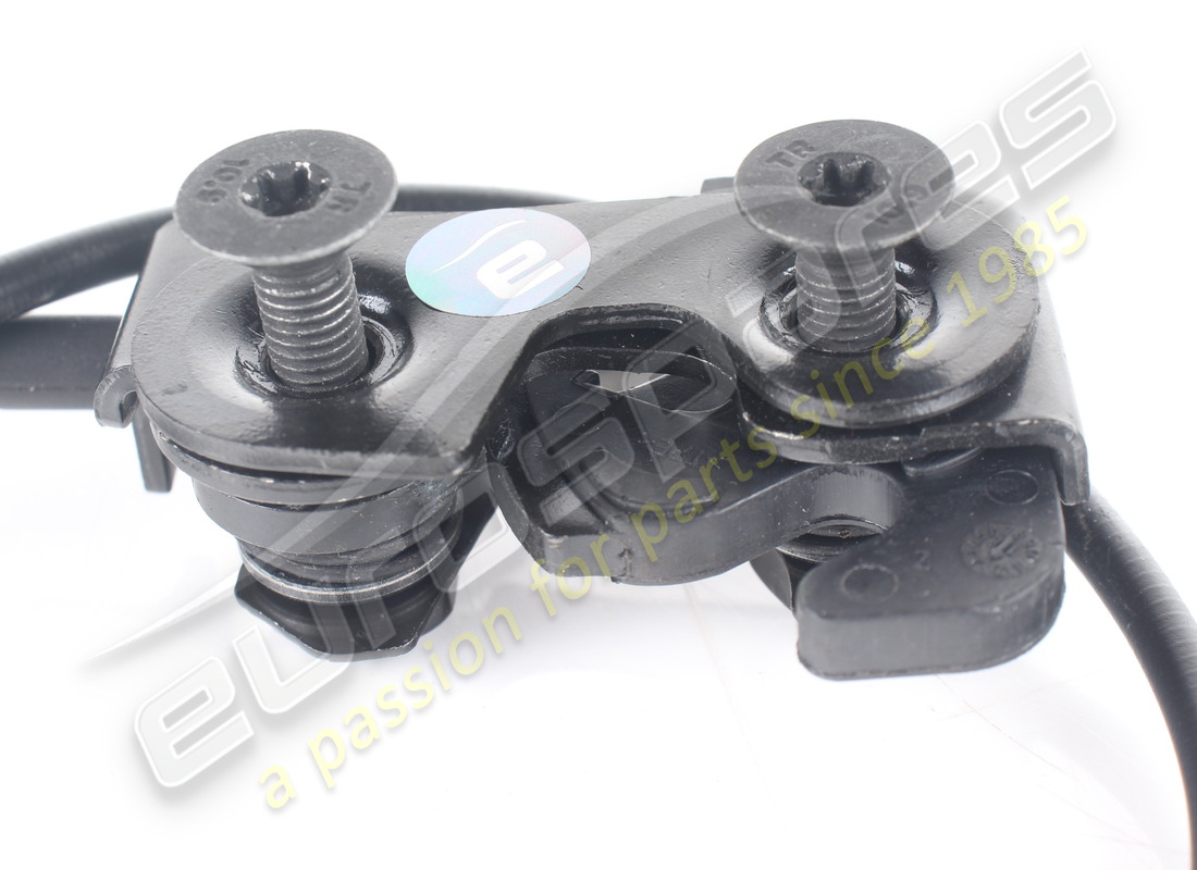 utilisé ferrari serrure gauche. numéro de pièce 83677700 (2)