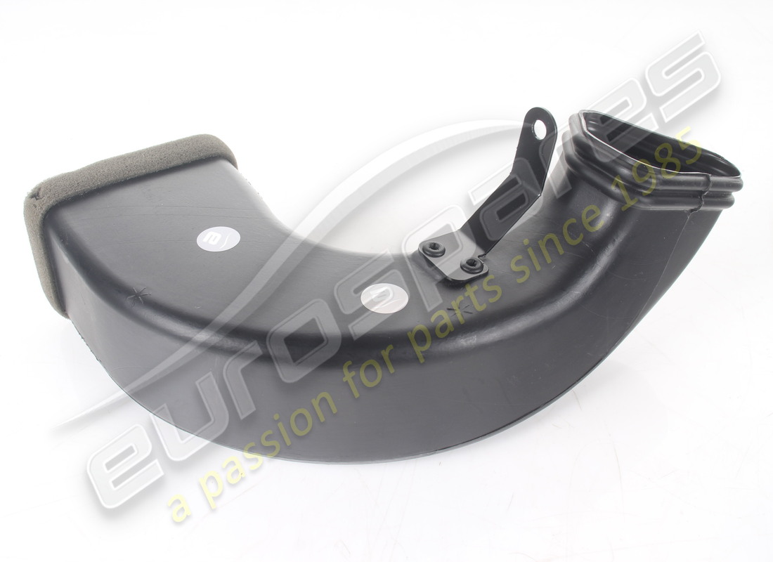 CONDUIT D'AIR INFÉRIEUR DE FERRARI UTILISÉ POUR LE TABLEAU DE BORD. NUMÉRO DE PIÈCE 88203300 (3) conduit d'air inférieur de ferrari utilisé pour le tableau de bord. numéro de pièce 88203300 (3)