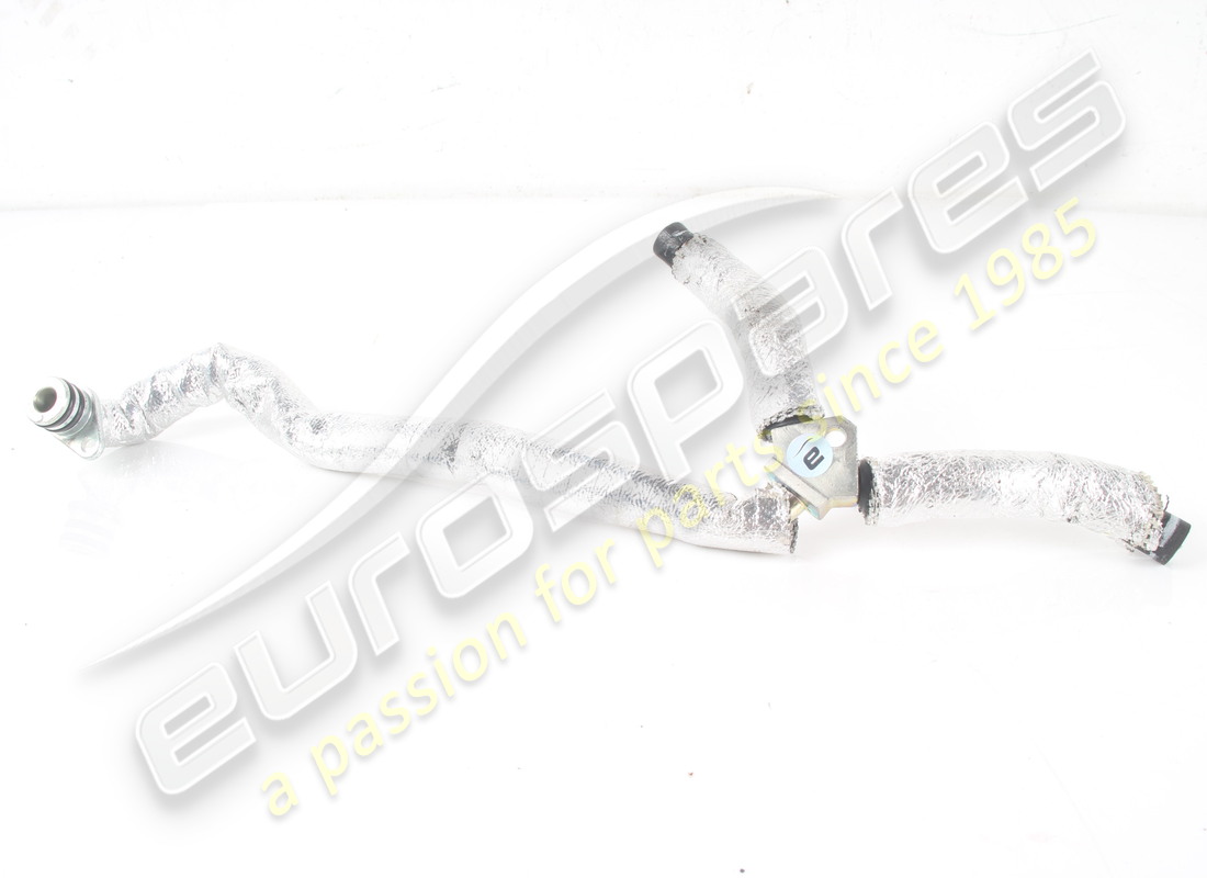 UTILISÉ Ferrari TUBO RITORNO H2O A COPERCHIO . NUMÉRO DE PIÈCE 769578 (1) UTILISÉ Ferrari TUBO RITORNO H2O A COPERCHIO . NUMÉRO DE PIÈCE 769578 (1)