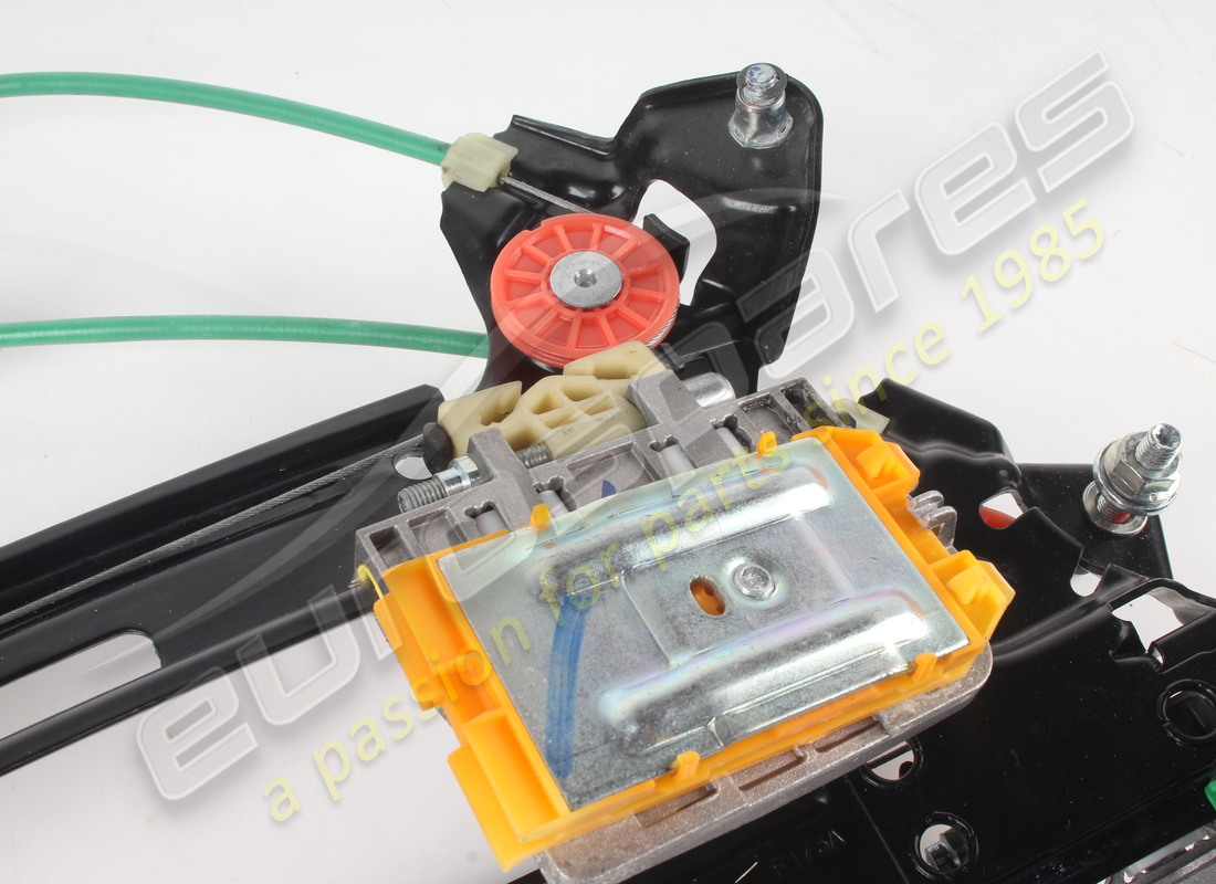 UTILISÉ FERRARI ALZACRISTALLO PORTA ANTÉRIEUR. NUMÉRO DE PIÈCE 967211 (4) utilisé ferrari alzacristallo porta antérieur. numéro de pièce 967211 (4)