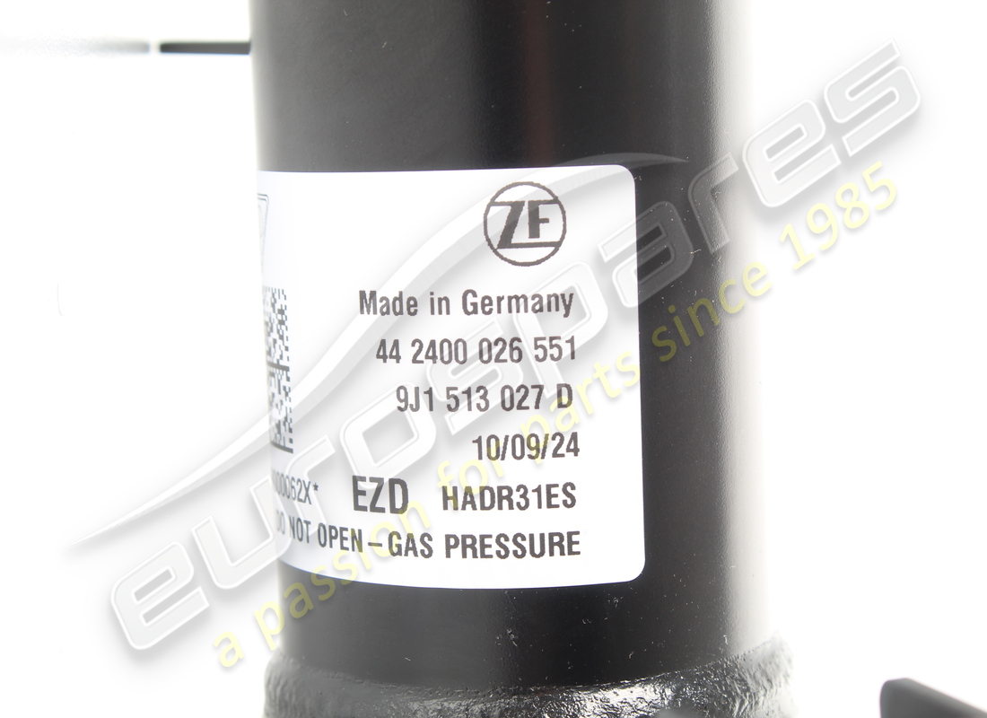 nouveau amortisseur porsche. numéro de pièce pad513027 (9)