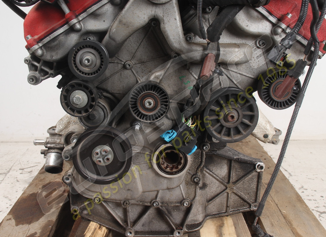 MOTEUR FERRARI UTILISÉ. NUMÉRO DE PIÈCE 740027000 (5) moteur ferrari utilisé. numéro de pièce 740027000 (5)