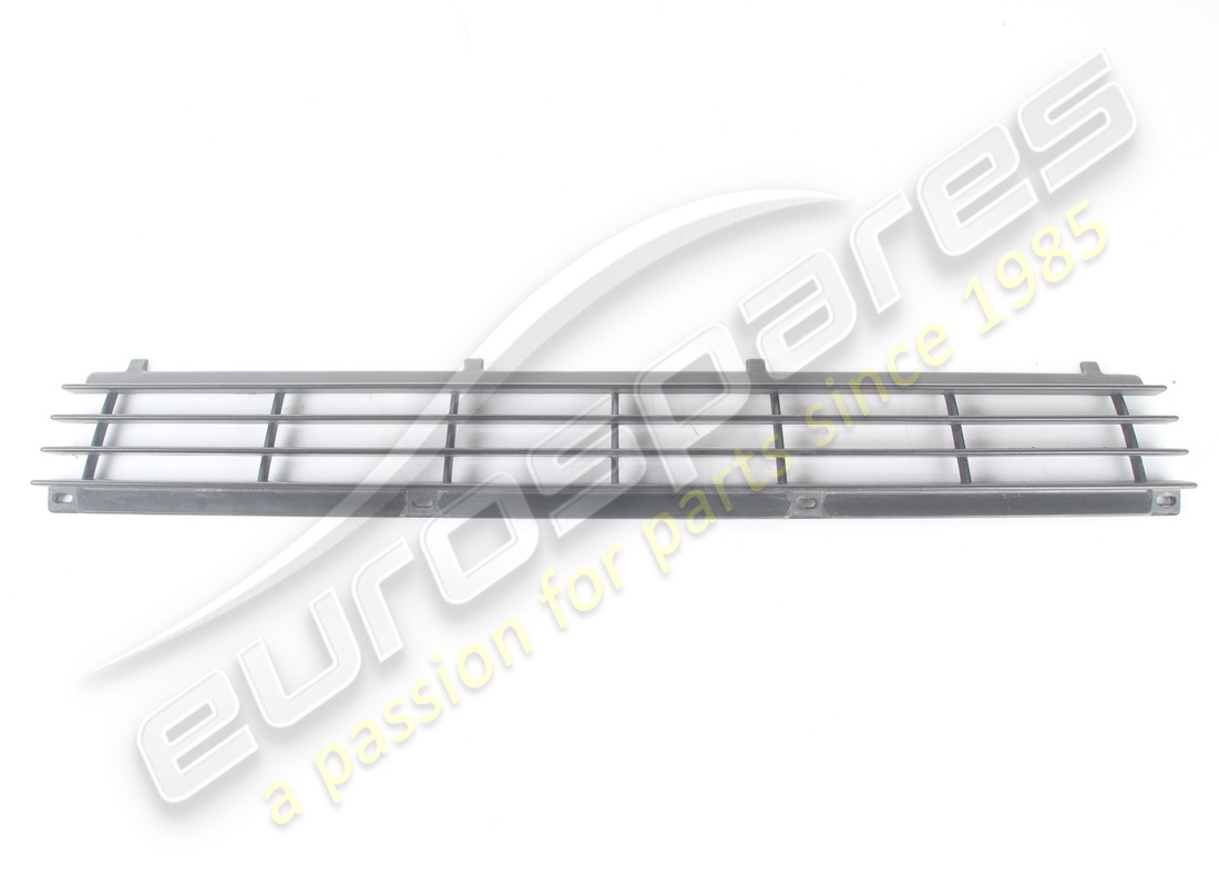 GRILLE CENTRALE ARRIÈRE D'OCCASION Maserati 4P90 . RÉFÉRENCE 376300646 (1)