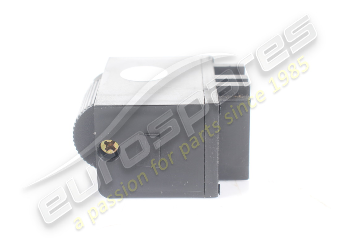 COMMUTATEUR MASERATI UTILISÉ. NUMÉRO DE PIÈCE 373100110 (3) commutateur maserati utilisé. numéro de pièce 373100110 (3)