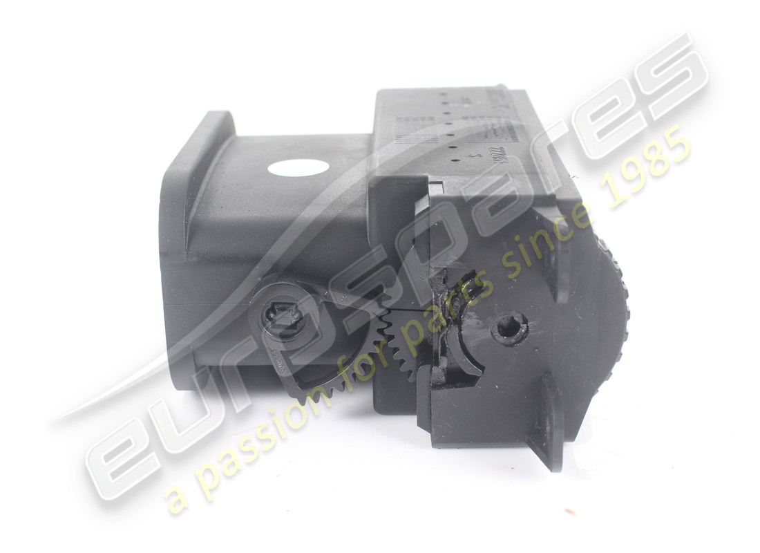 occasion maserati ventilateur gauche. référence 365500013 (3)