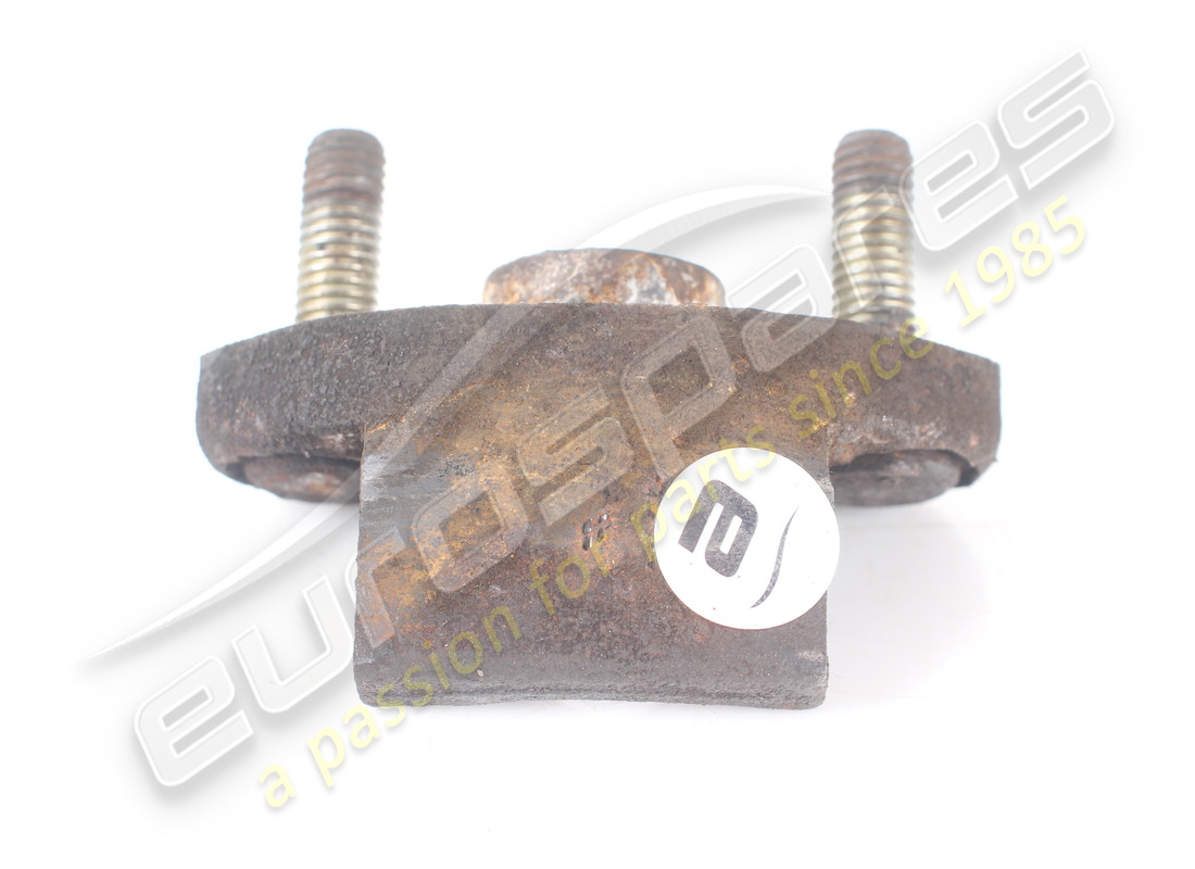 SUPPORT DE RETENUE DE FREIN DE STATIONNEMENT D'OCCASION Maserati. RÉFÉRENCE 318020115 (1)