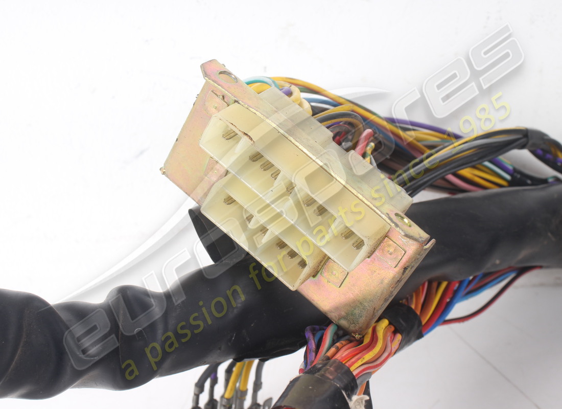 ferrari câbles de tableau de bord utilisés. numéro de pièce 61885800 (2)