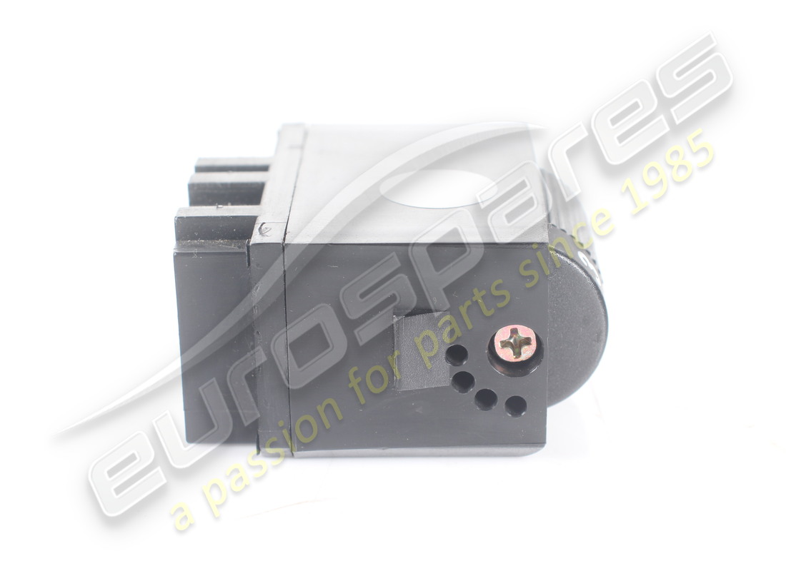 COMMUTATEUR MASERATI UTILISÉ. NUMÉRO DE PIÈCE 373100110 (5) commutateur maserati utilisé. numéro de pièce 373100110 (5)