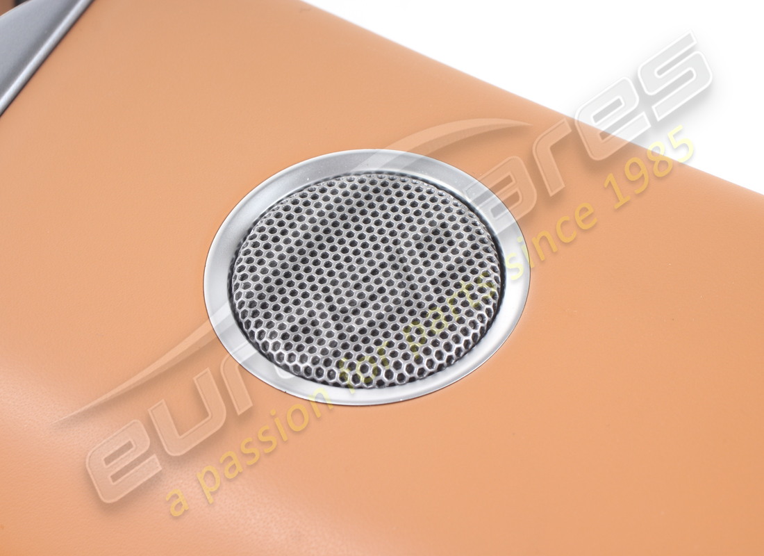 garniture de montant central gauche d'occasion ferrari. numéro de pièce 804155 (3)