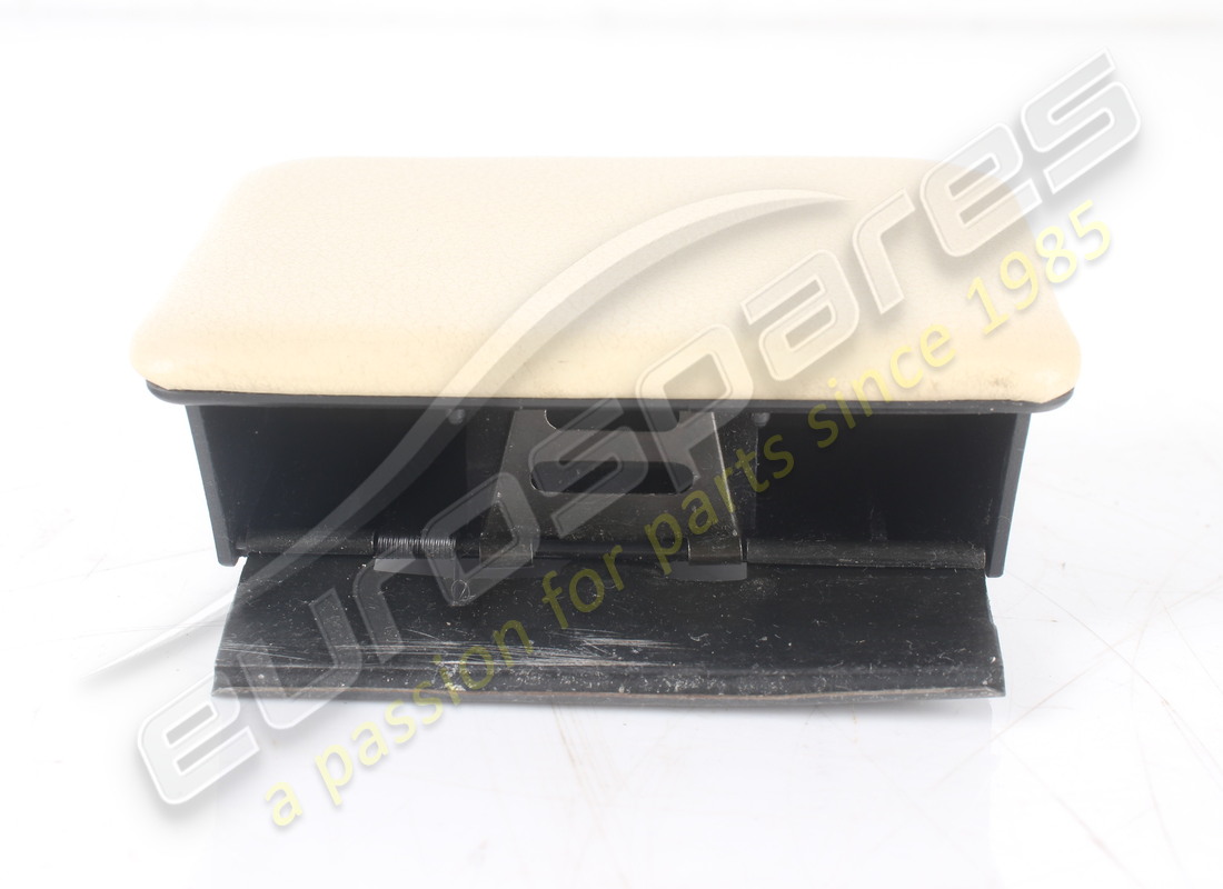 UTILISÉ Maserati Maserati PIÈCE 378951412 . NUMÉRO DE PIÈCE 378951412 (1)