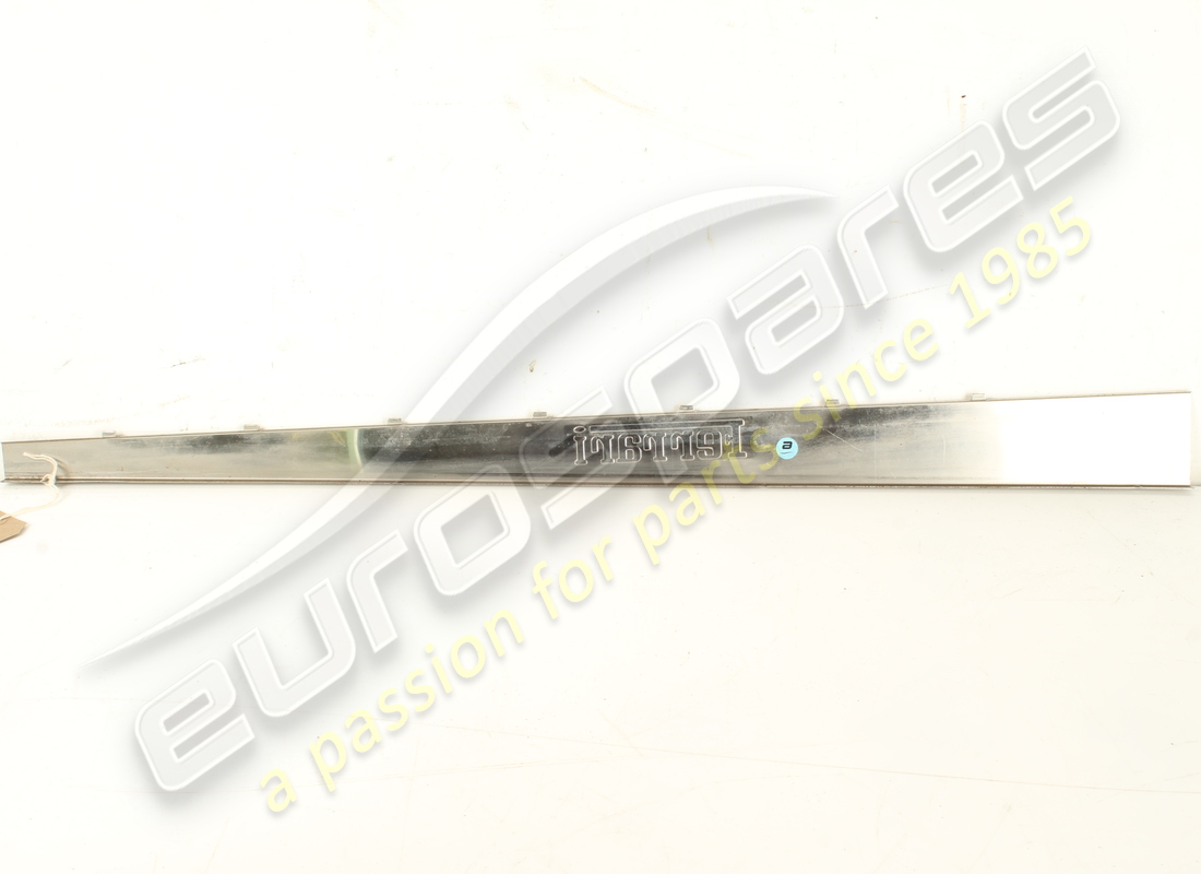 insert de plaque de pied droite ferrari utilisé. numéro de pièce 65221600 (3)