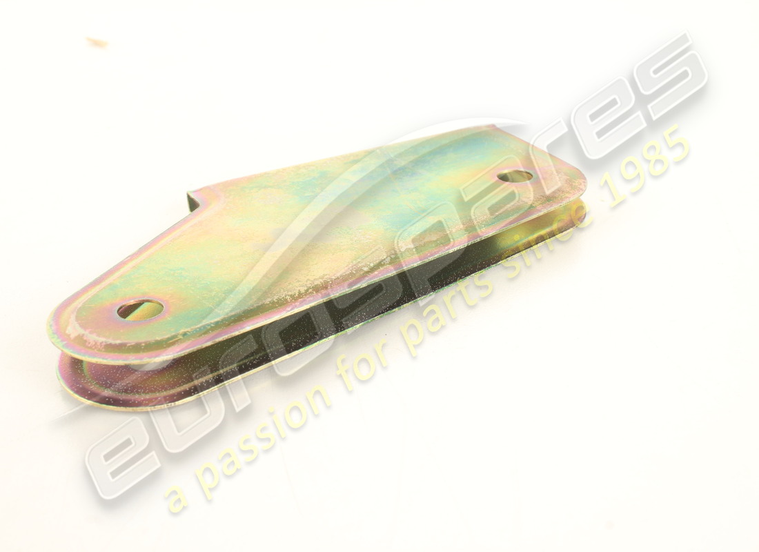nouveau support droit ferrari. numéro de pièce 62106100 (2)