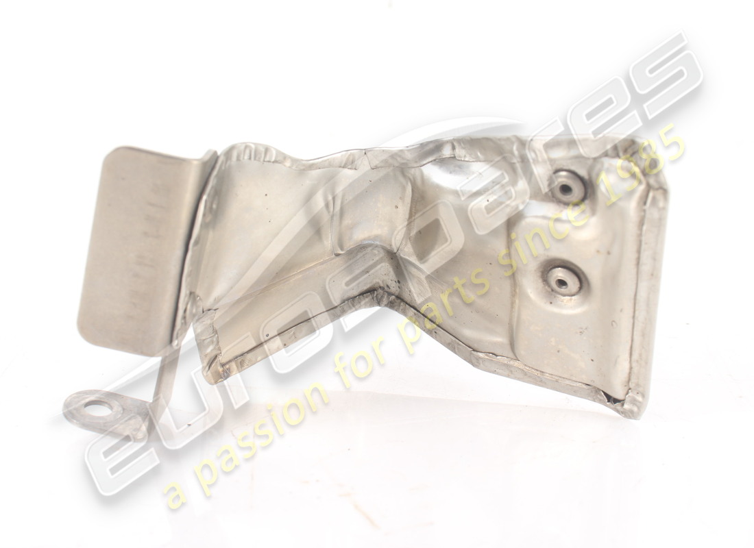 UTILISÉ FERRARI BOUCLIER DE POMPE DE DIRECTION ASSISTÉE. NUMÉRO DE PIÈCE 321103 (2) utilisé ferrari bouclier de pompe de direction assistée. numéro de pièce 321103 (2)