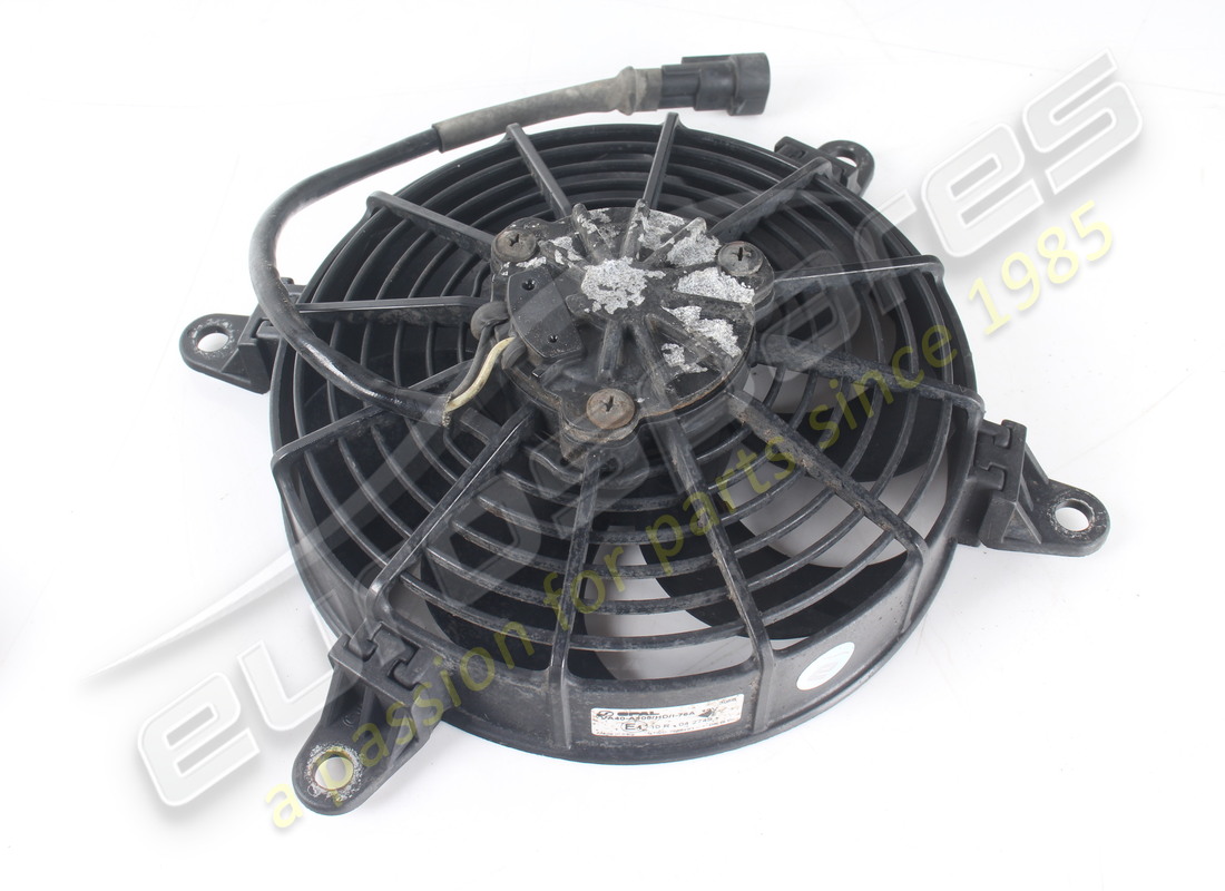 ventilateur électrique complet d'occasion ferrari. numéro de pièce 277070 (2)