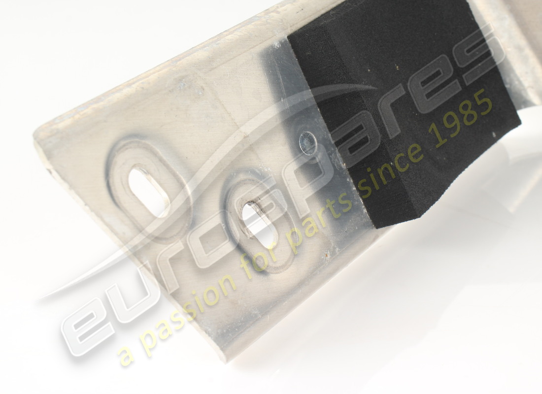 D'OCCASION FERRARI RITENUTA LAT POST SX SERB C. NUMÉRO DE PIÈCE 811828 (2) d'occasion ferrari ritenuta lat post sx serb c. numéro de pièce 811828 (2)