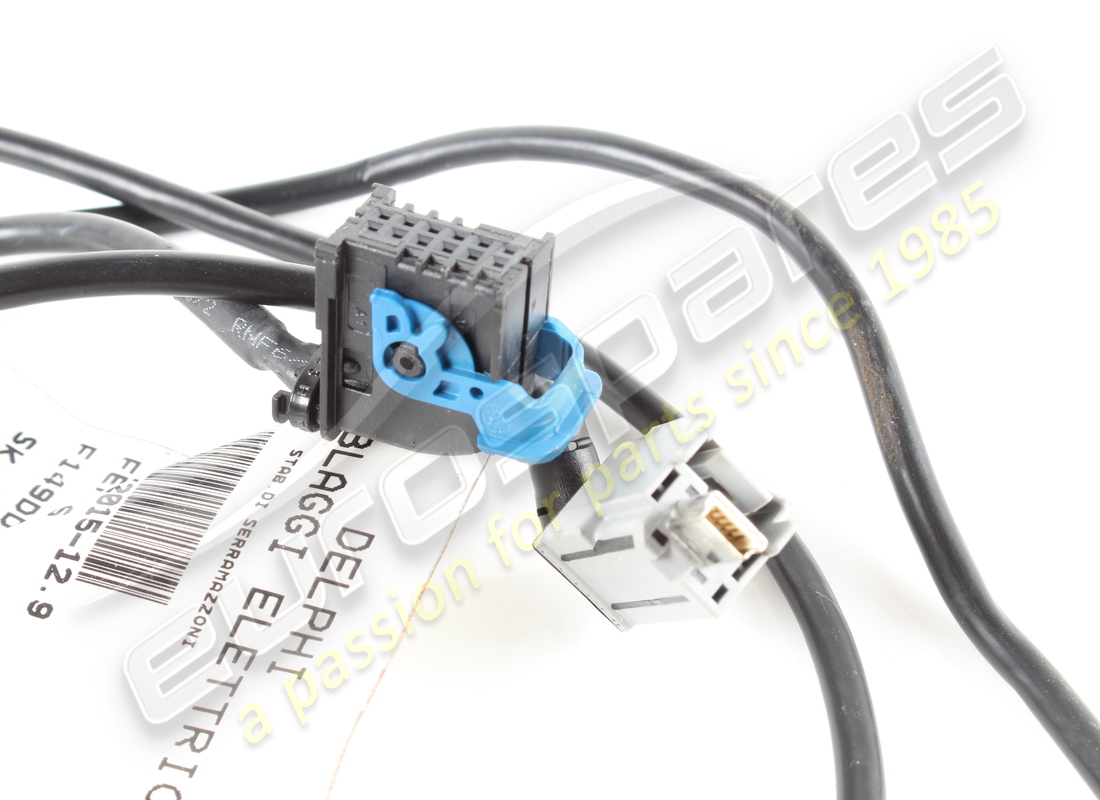 câble usb d'occasion ferrari. numéro de pièce 312916 (2)