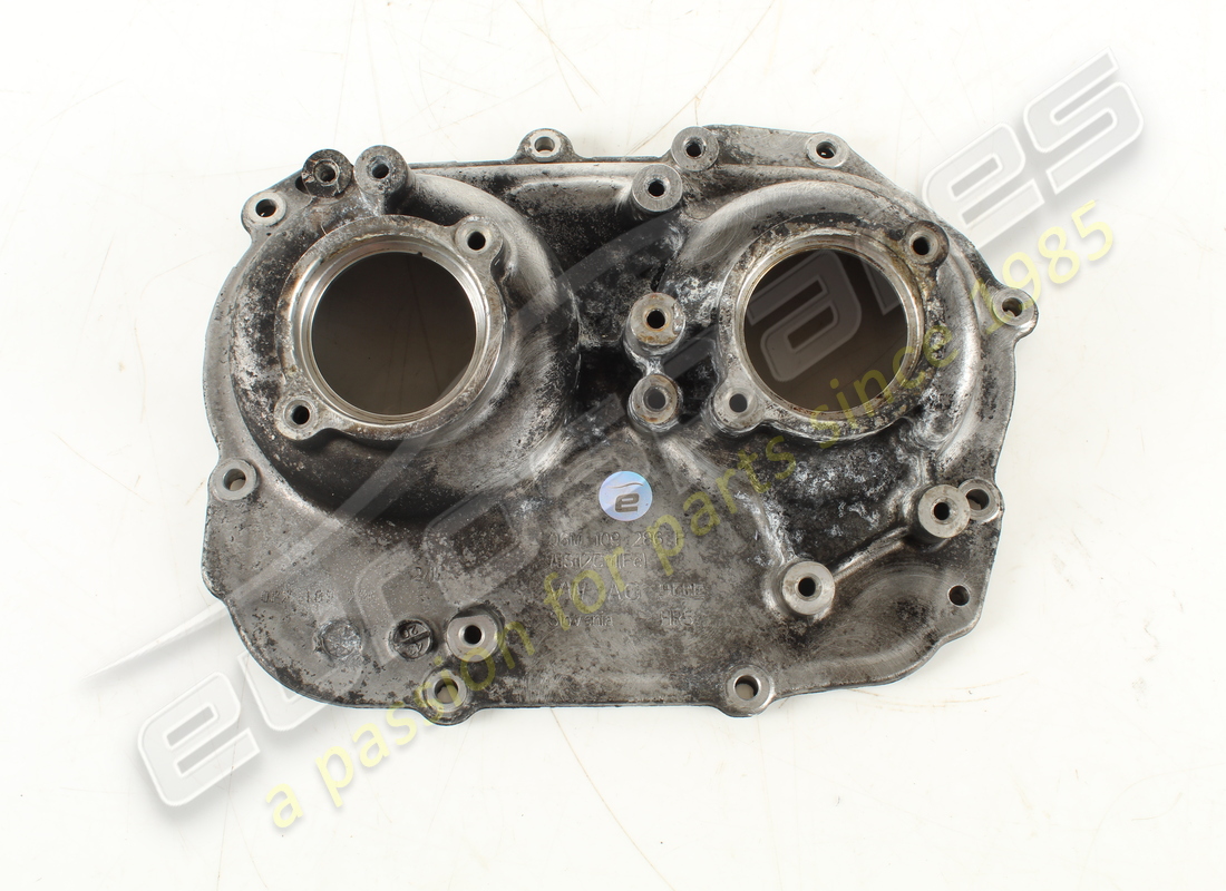 couverture utilisée de lamborghini. numéro de pièce 06m109286f (1)