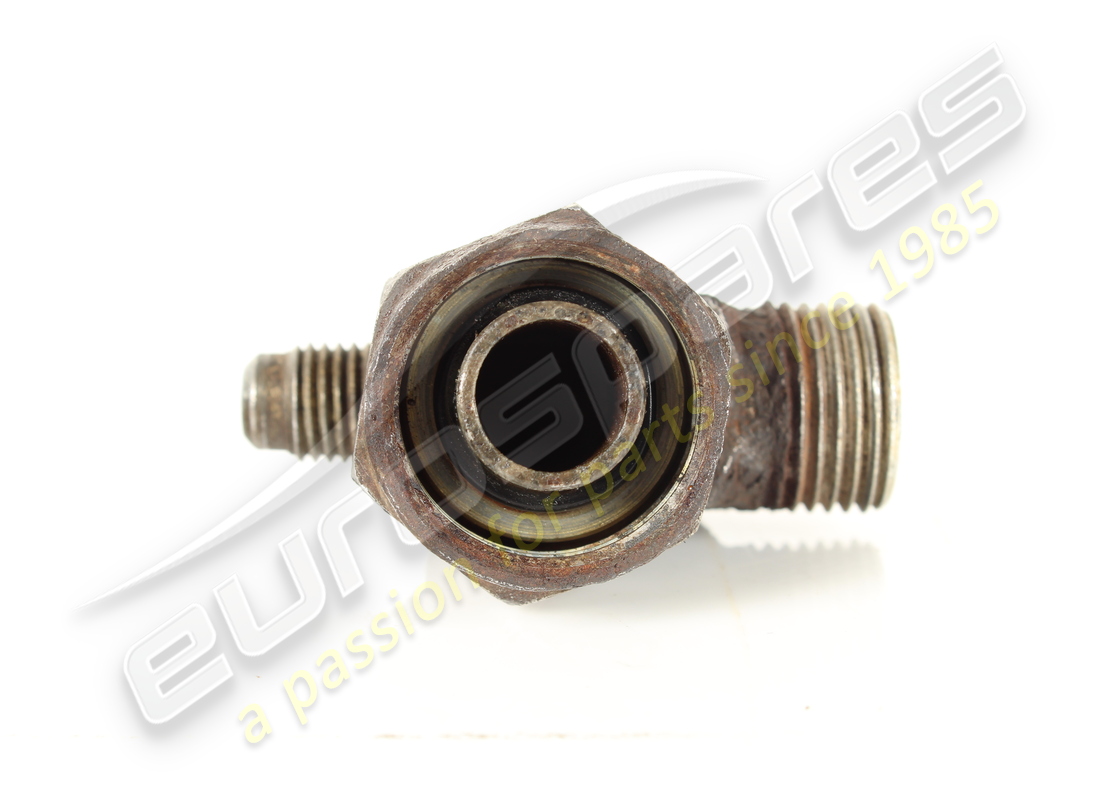 sortie de soupape de compresseur occasion ferrari. référence 124334 (2)