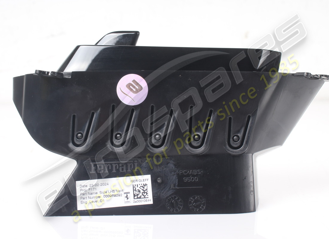 UTILISÉ FERRARI BOCCHETTA SX. NUMÉRO DE PIÈCE 969292 (4) utilisé ferrari bocchetta sx. numéro de pièce 969292 (4)