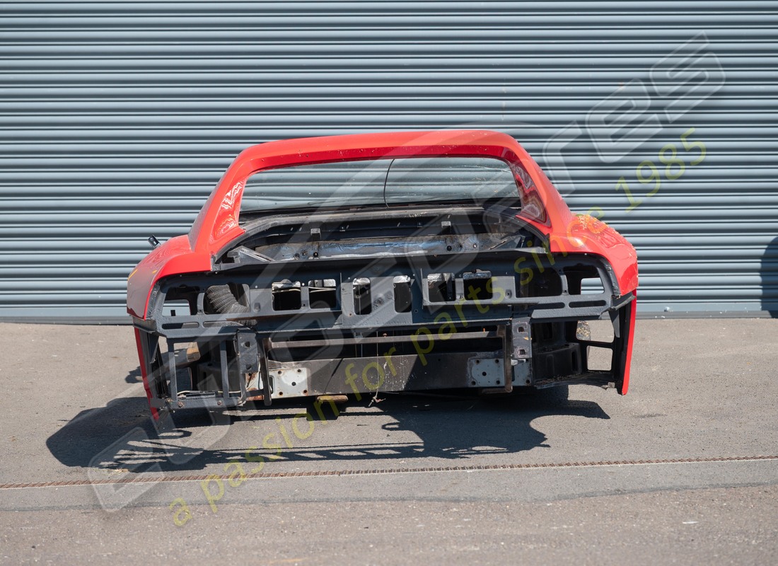 utilisé ferrari ferrari 348 assemblage arrière ts. numéro de pièce 62077900 (5)