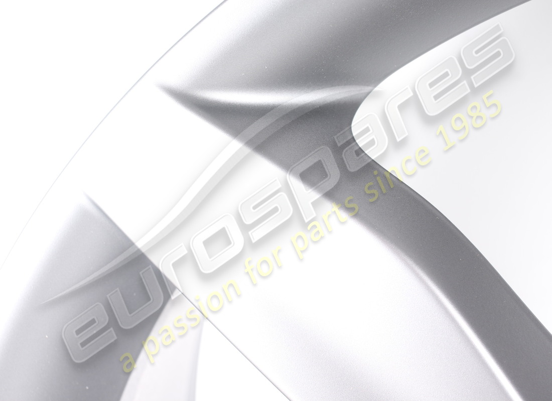 nouvelle roue avant ferrari. numéro de pièce 336560 (2)