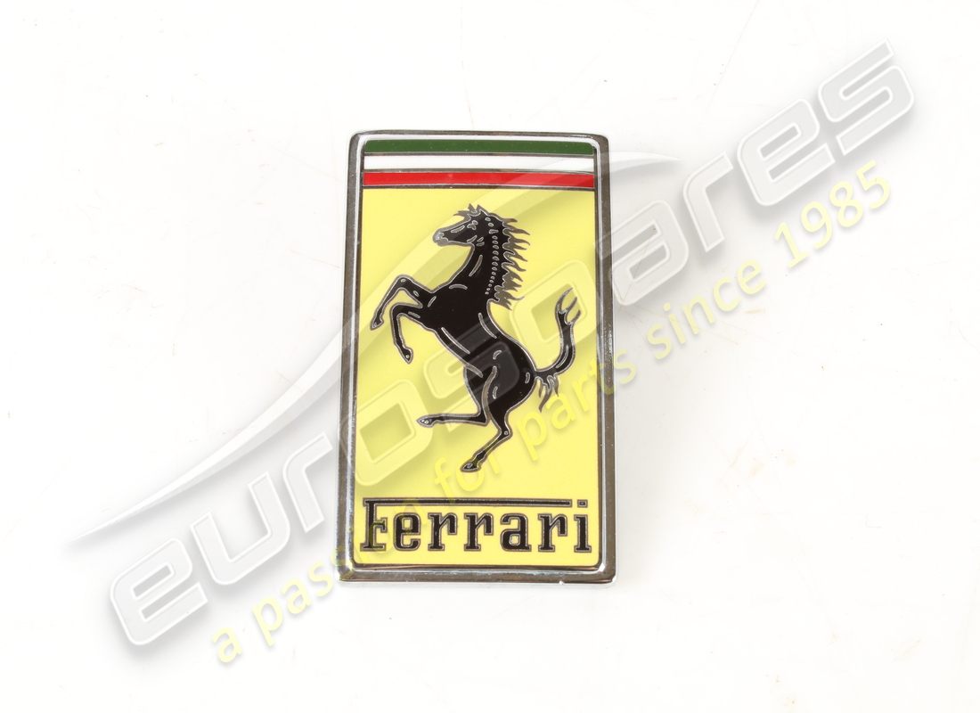 BADGE AVANT Ferrari UTILISÉ. NUMÉRO DE PIÈCE 973053 (1)