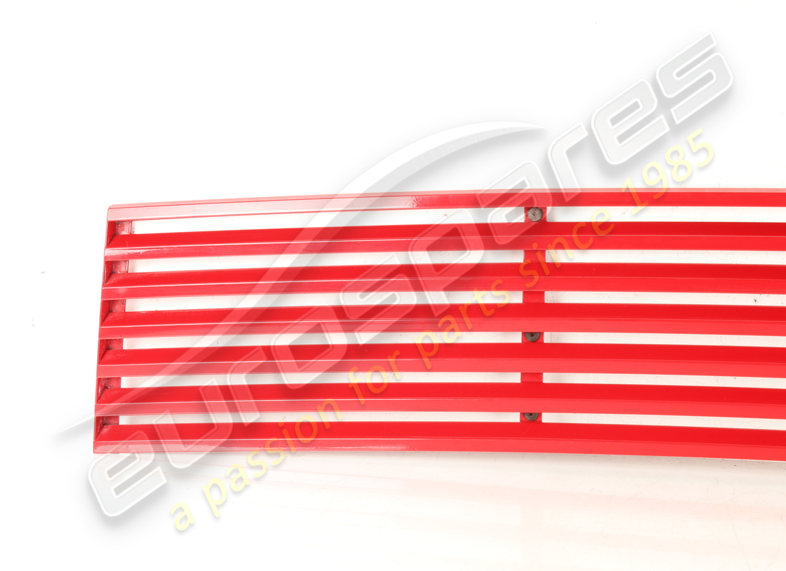 GRILLE DE CAPOT FERRARI UTILISÉE. NUMÉRO DE PIÈCE 60559600 (5) grille de capot ferrari utilisée. numéro de pièce 60559600 (5)