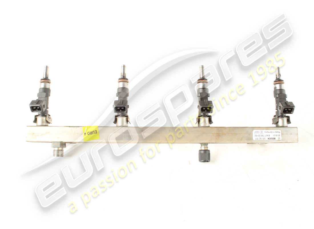 TUYAU DE CARBURANT MASERATI UTILISÉ AVEC INJECTEURS. NUMÉRO DE PIÈCE 215338 (1) tuyau de carburant maserati utilisé avec injecteurs. numéro de pièce 215338 (1)