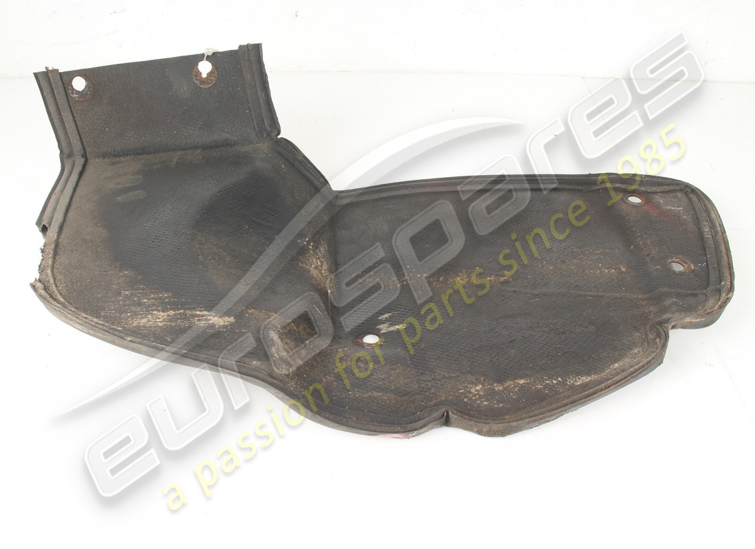 GARDE-GRAVIER DROIT D'OCCASION Ferrari RHD GTS. NUMÉRO DE PIÈCE 61870600 (1) GARDE-GRAVIER DROIT D'OCCASION Ferrari RHD GTS. NUMÉRO DE PIÈCE 61870600 (1)