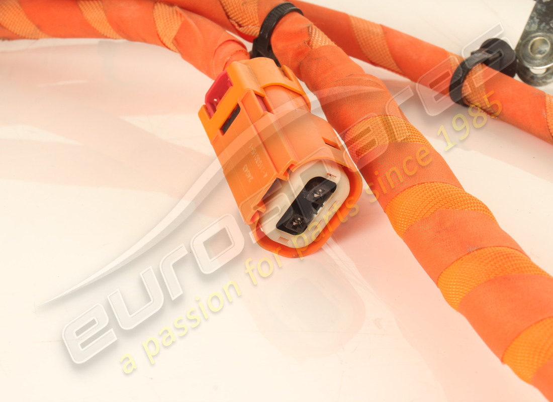 utilisé ferrari nodo y. numéro de pièce 832663 (2)