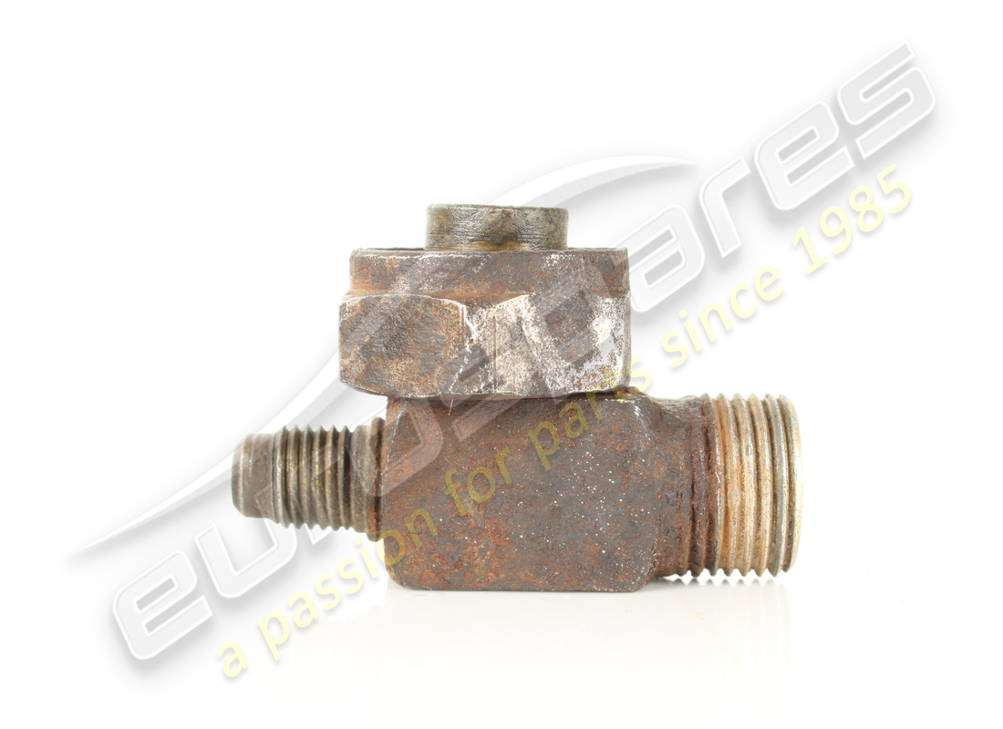 sortie de soupape de compresseur occasion ferrari. référence 124334 (3)