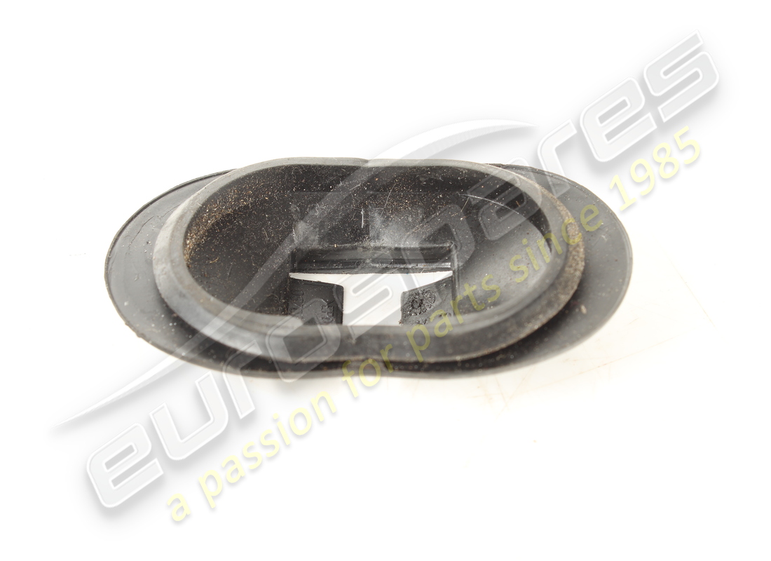 joint de biellette de direction avant usagé maserati. référence : 67079000 (3)