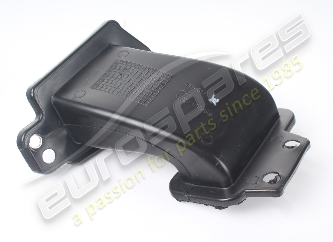 UTILISÉ FERRARI CONDOTTO CENTRALE SOTTOPLANC. NUMÉRO DE PIÈCE 778595 (3) utilisé ferrari condotto centrale sottoplanc. numéro de pièce 778595 (3)