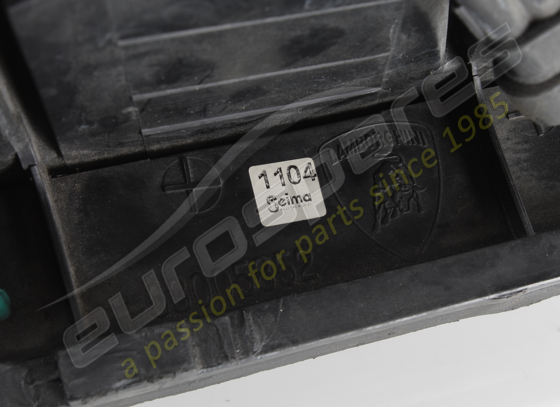 feu arrière utilisé lamborghini. numéro de pièce 410945096a (9)