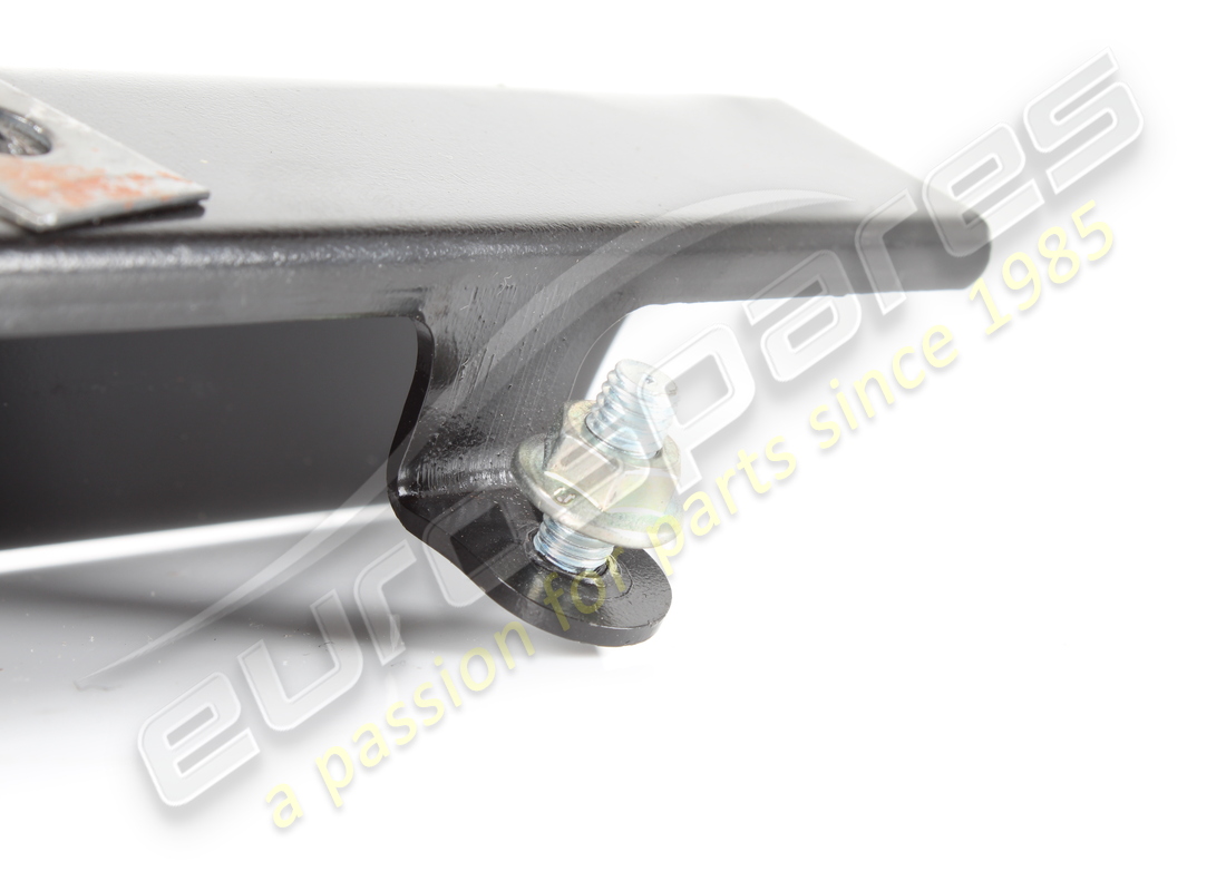 support interne droit complet d'occasion ferrari. numéro de pièce 330821 (3)