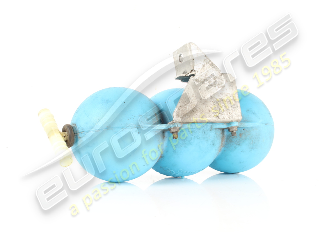 RÉSERVOIR À VIDE D'OCCASION LAMBORGHINI. NUMÉRO DE PIÈCE 443131541 (2) réservoir à vide d'occasion lamborghini. numéro de pièce 443131541 (2)