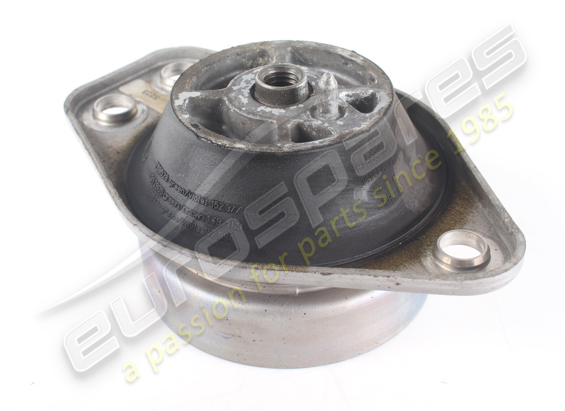 DOUILLE EN CAOUTCHOUC D'OCCASION Ferrari. NUMÉRO DE PIÈCE 247141 (1)