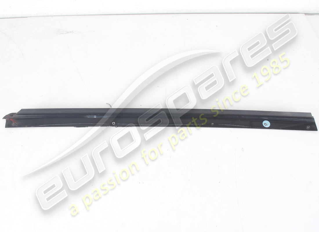 utilisé ferrari moulage lh gts. numéro de pièce 60872600 (2)