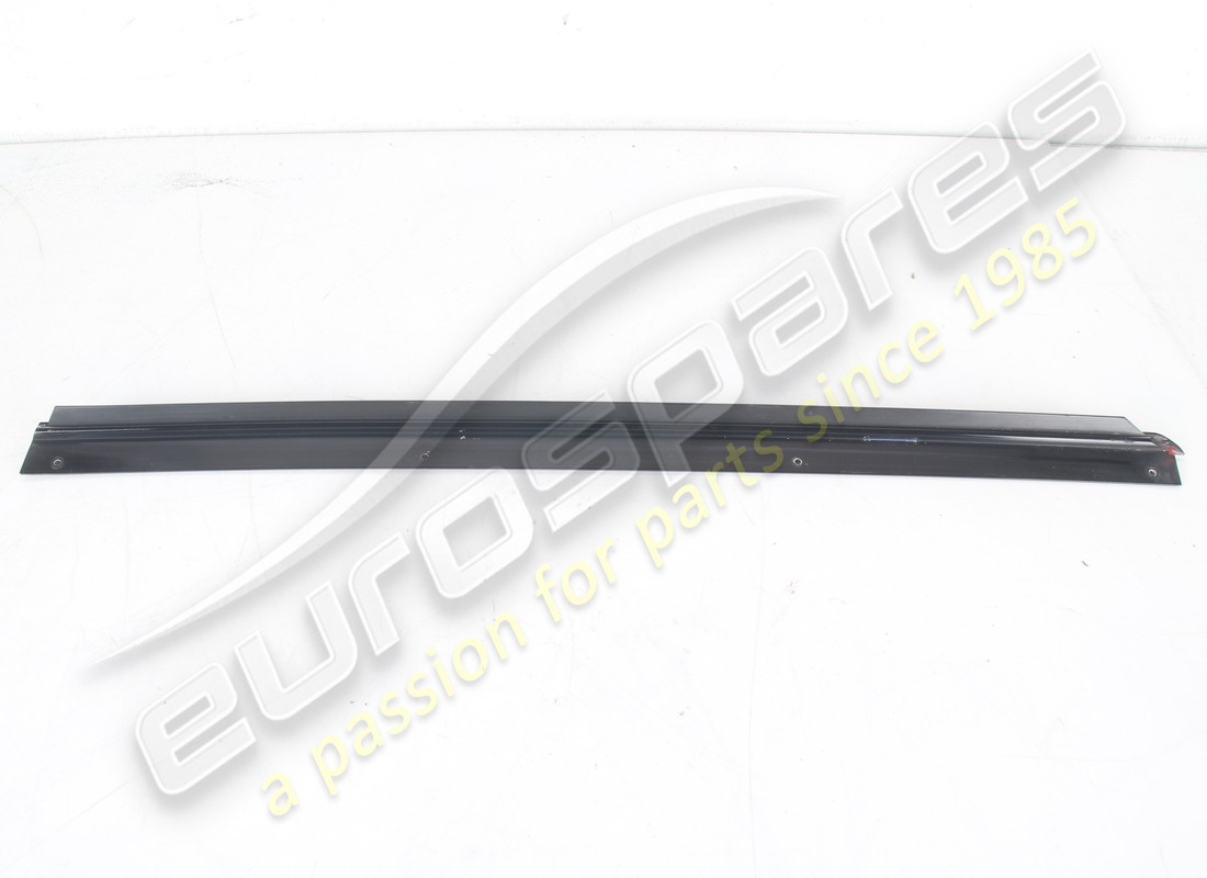 UTILISÉ Ferrari MOULURE RH GTS . NUMÉRO DE PIÈCE 60872500 (1)