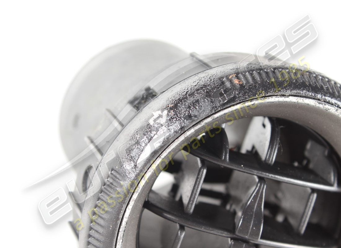 ferrari bague noire d'évent d'air utilisée. numéro de pièce 63352600 (5)